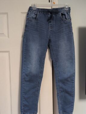 Light Wash Strength  Jeans  For Boys Size 14-16 With Adjustable Waist Band.